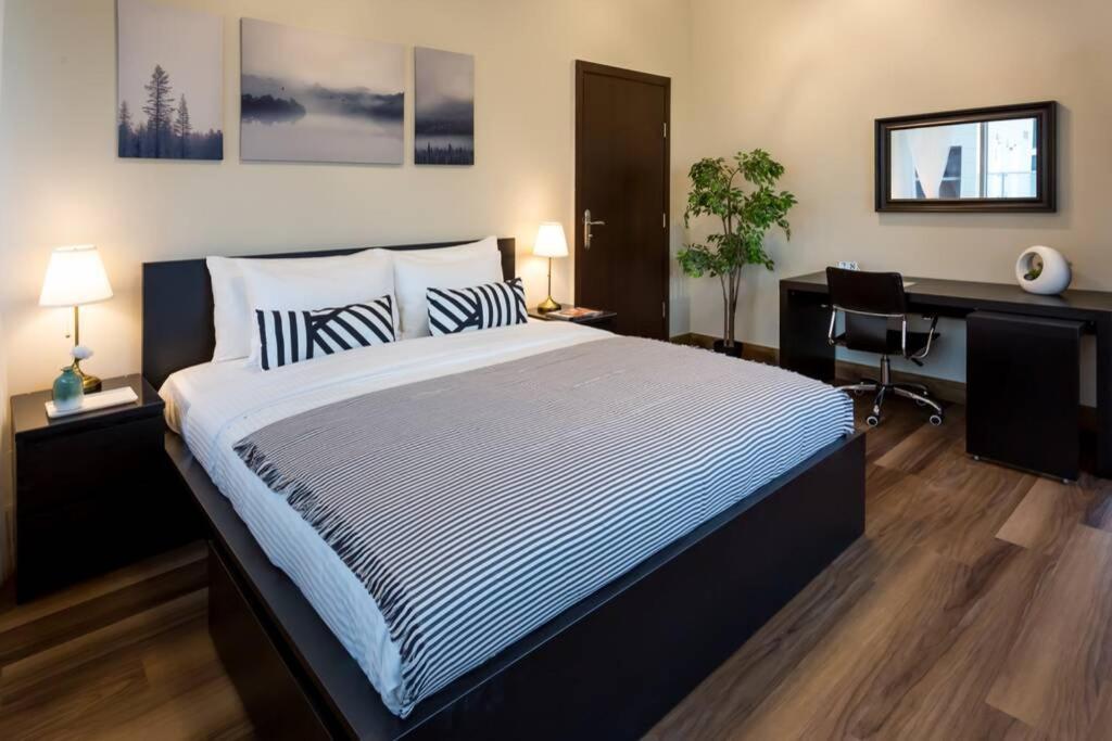 Higuests - Roomy Apt With Infinity Pool Close To Burj Khalifa Ντουμπάι Εξωτερικό φωτογραφία