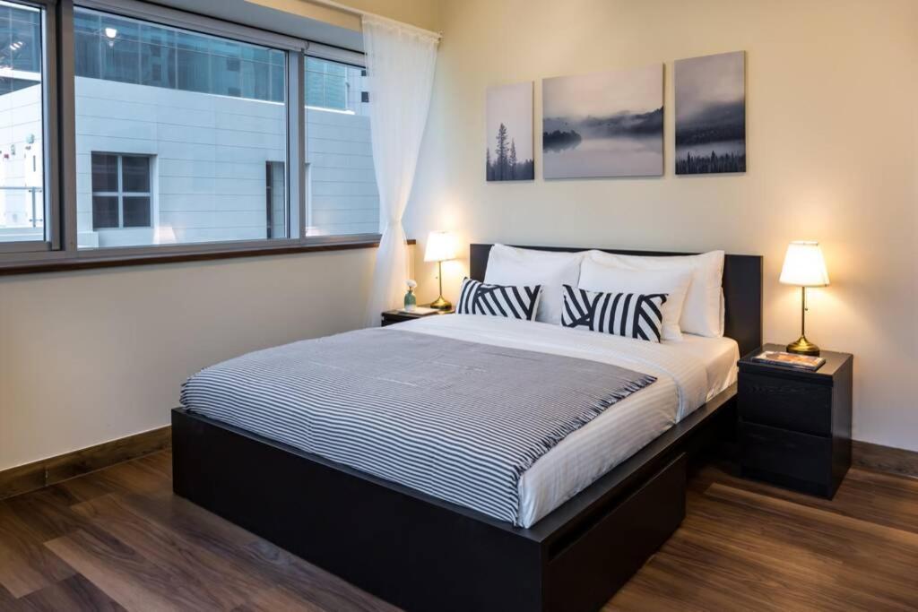 Higuests - Roomy Apt With Infinity Pool Close To Burj Khalifa Ντουμπάι Εξωτερικό φωτογραφία